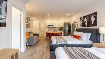 1 bedroom, iron/ironing board, WiFi, bed sheets