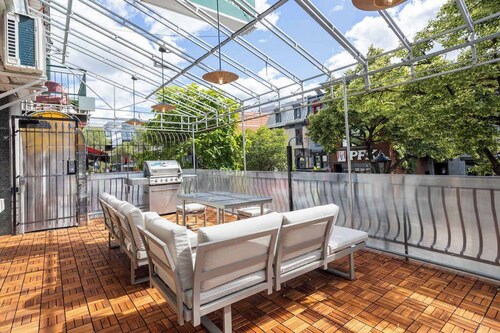 Hideaway Studio heart DT MTL