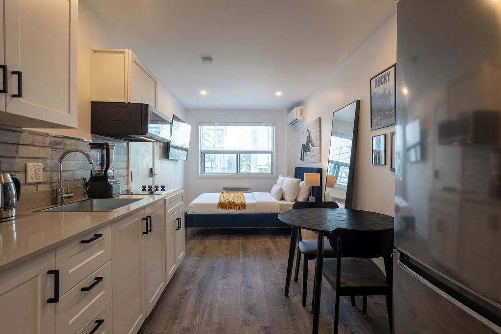 Fridge, microwave, coffee/tea maker, toaster