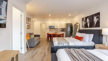 1 bedroom, iron/ironing board, WiFi, bed sheets