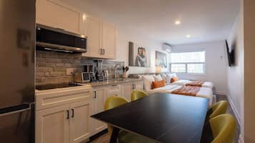 Fridge, microwave, coffee/tea maker, toaster