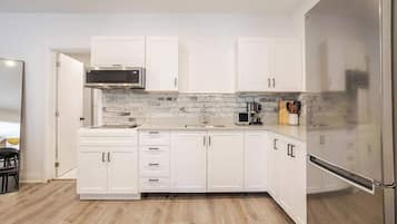 Fridge, microwave, dishwasher, coffee/tea maker