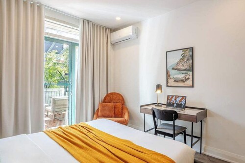 City Comfort – Charming Studio in Ville-Marie