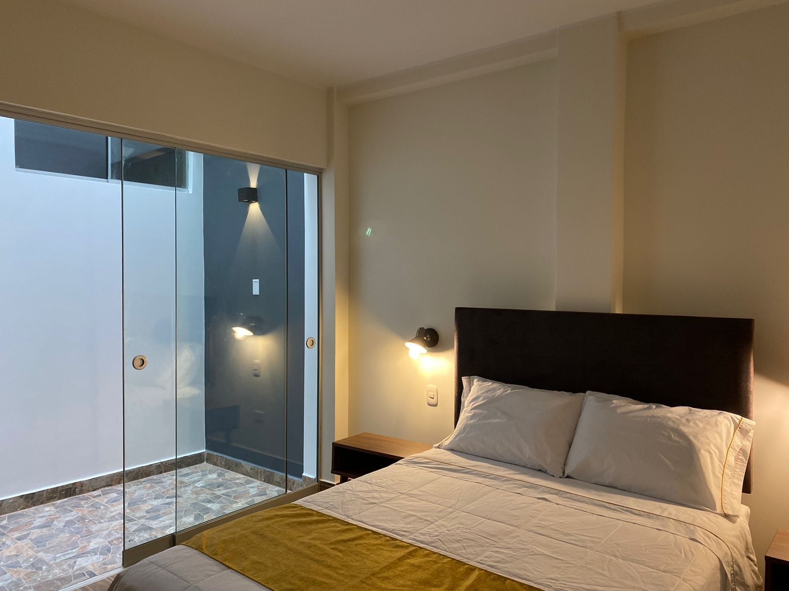 Chambre Junior | Bureau, accès au Wi-Fi (inclus)