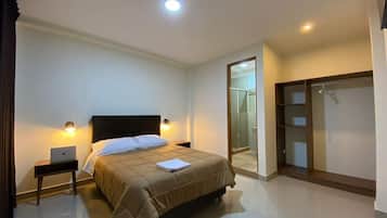 Escritorio y wifi gratis