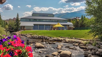 Condo (1 Bedroom) | Exterior