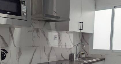 Centrally located apartment, close to Telde beach, The Greey's house E