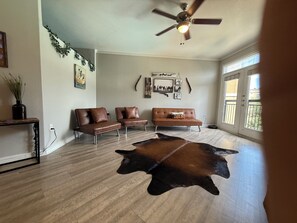 Smart TV - •Keep it Country | 4 Miles From Stockyards• (Fort Worth)