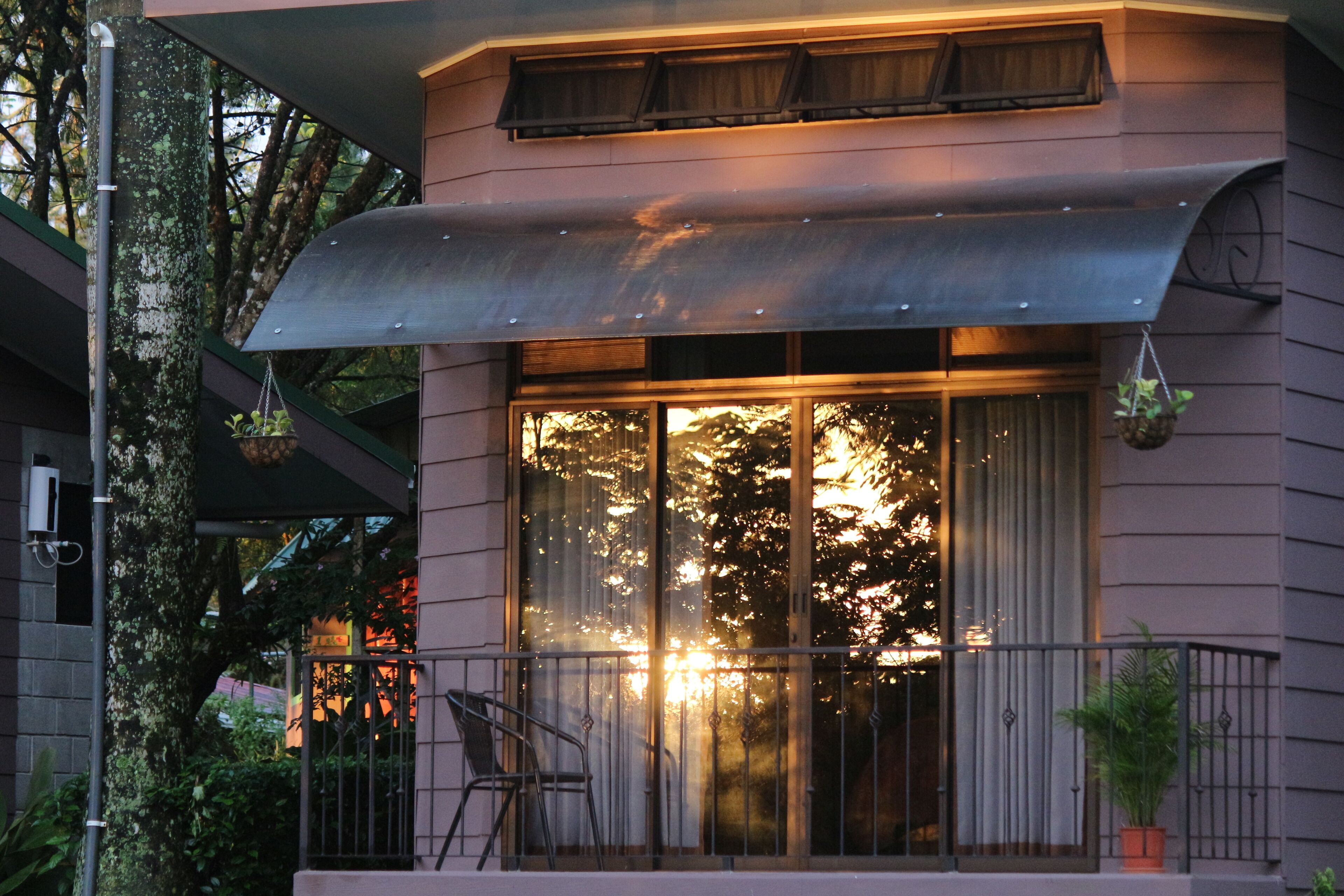 豪華四人房, 露台, 花園景 | 免費 Wi-Fi、方便輪椅出入