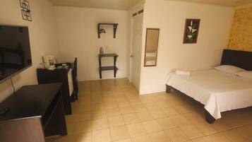 Comfort Triple Room, Patio, Garden View | Free WiFi, wheelchair access