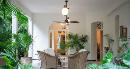 Casa Damiana Colonial Charm Private Pool