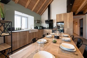 Imagen sin descripción, 3 de 38, botón