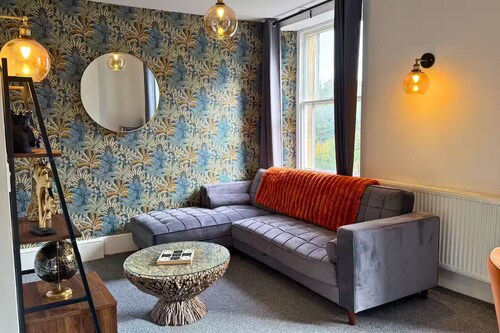 Smart 3-Bed in Hexham-Ideal for Workers & Families