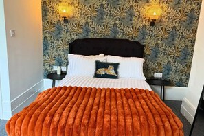 3 bedrooms, iron/ironing board, free WiFi