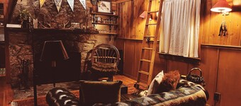 Cozy lake-view cabin in Carnelian Bay