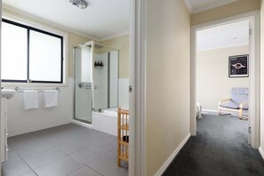 Hair dryer, towels, shampoo