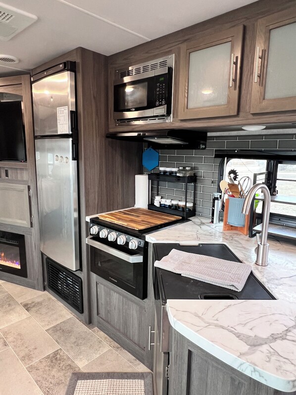 Microwave, oven, stovetop