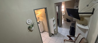 Furnished apartment with two bedrooms 1km from Barra do Ceará Beach, Rio Ceará