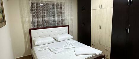 1 quarto, acesso à internet