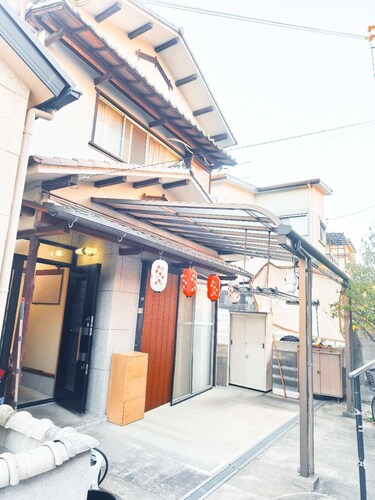 Seisha for guests aged 18-55 only