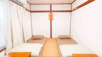 免费 WiFi、床单