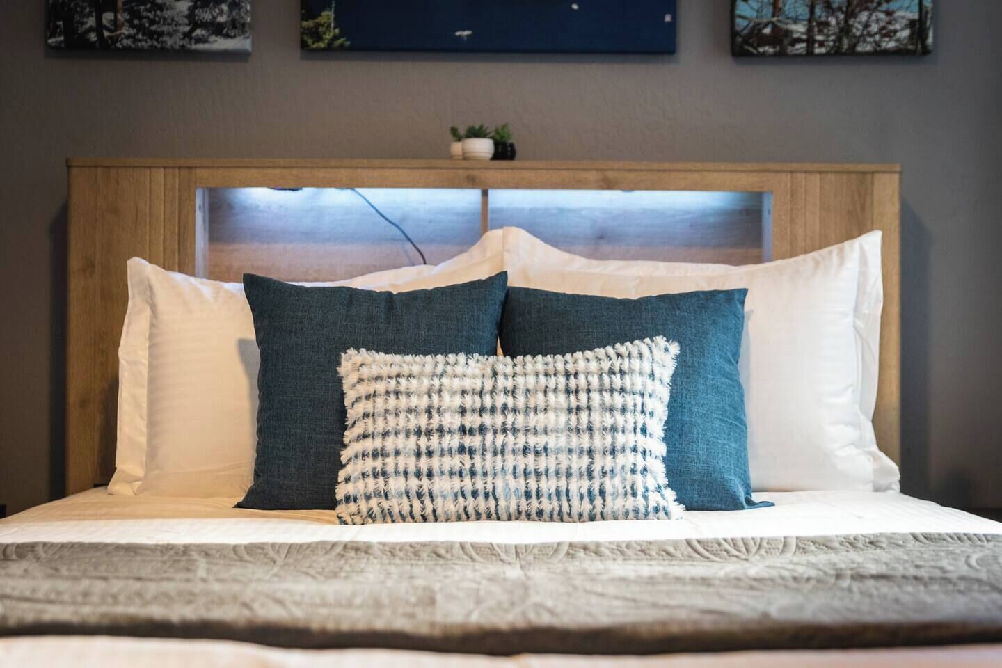 2 dormitorios, tabla de planchar con plancha, wifi y ropa de cama