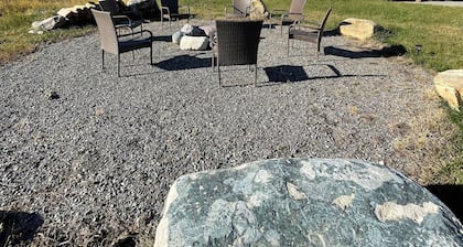 Cozy 3 bedroom cabin in rexford area