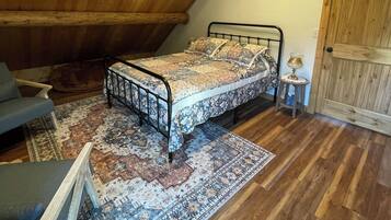 3 habitaciones y ropa de cama