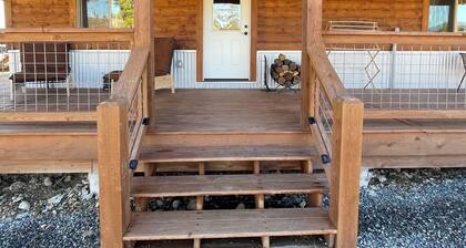 Cozy 3 bedroom cabin in rexford area