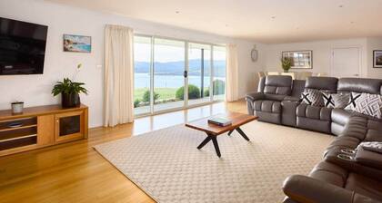 Bruny Horizon - Where the Country meets the Sea