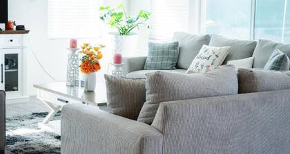 California 3-Bedroom Desert Escape