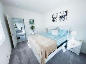 Casa superior, no fumadores, patio | Escritorio, espacio para trabajar con un portátil, cortinas opacas
