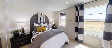 5 bedrooms, iron/ironing board, WiFi