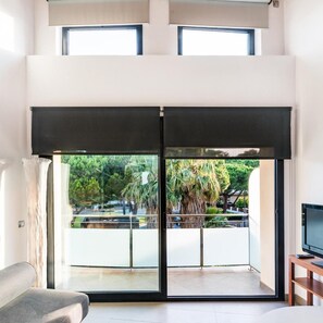 Living area - Aparthotel Las Palmeras (Castelldefels)