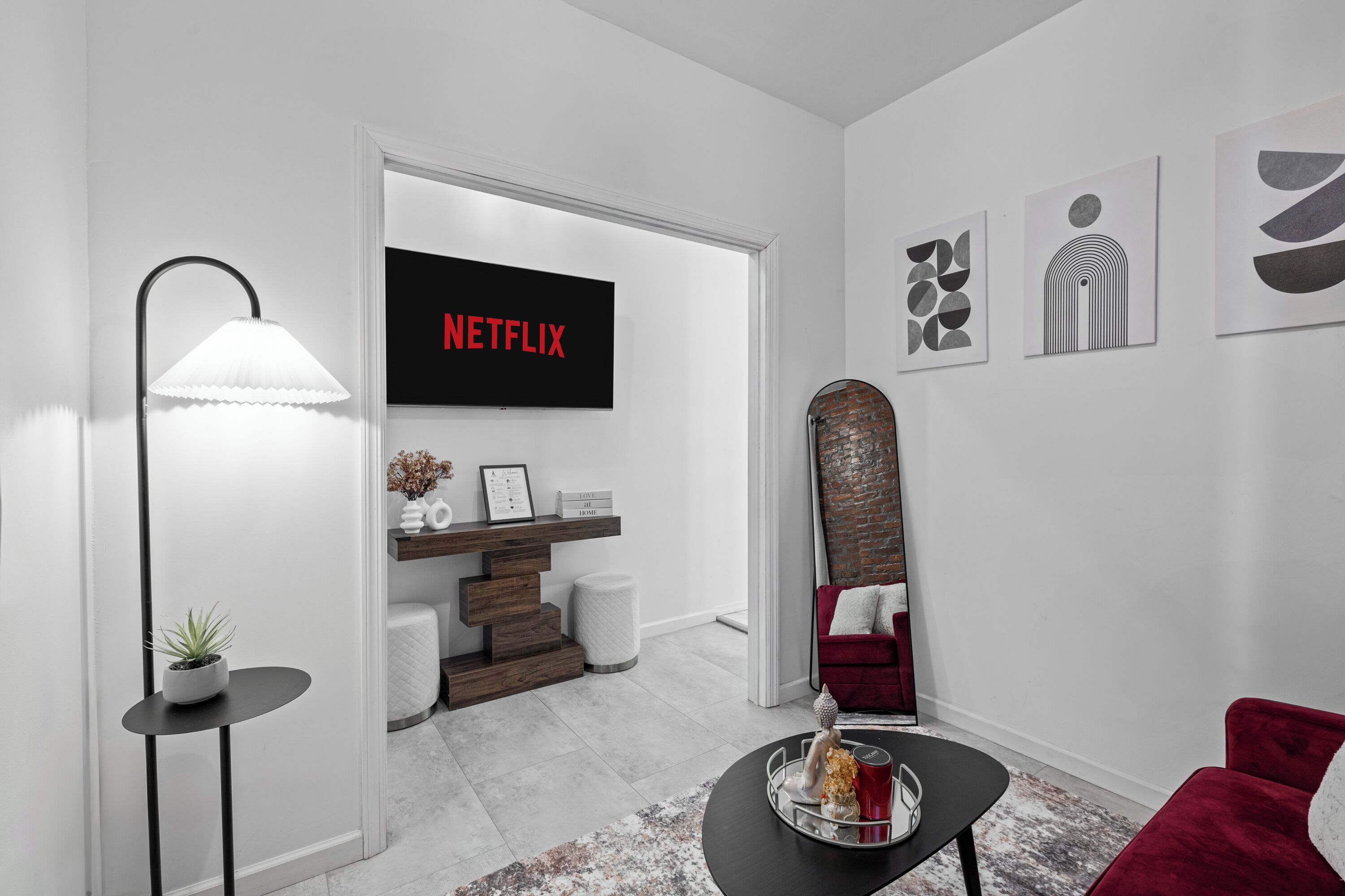 المنشأة من الداخل