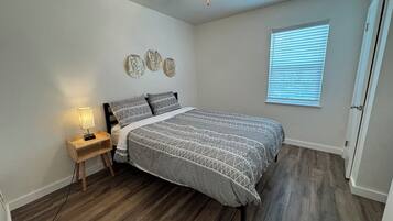 2 bedrooms, WiFi, bed sheets