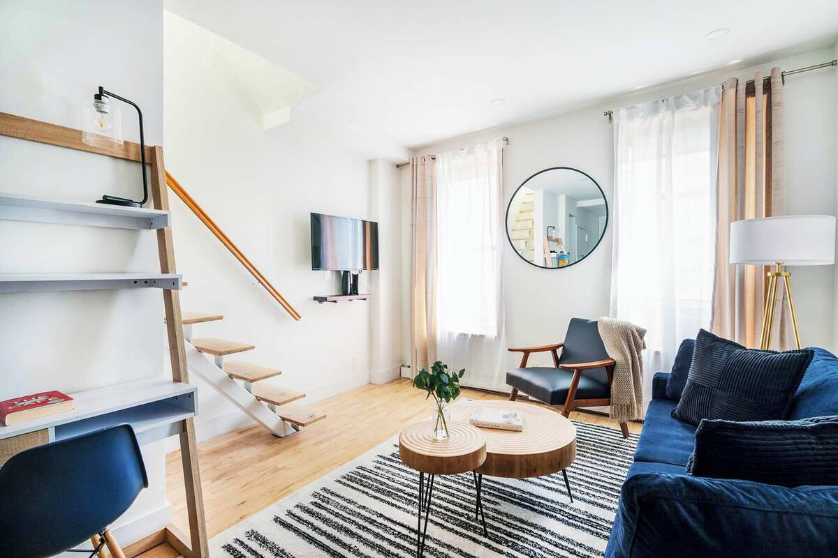 Apartment, Balcony | Living area