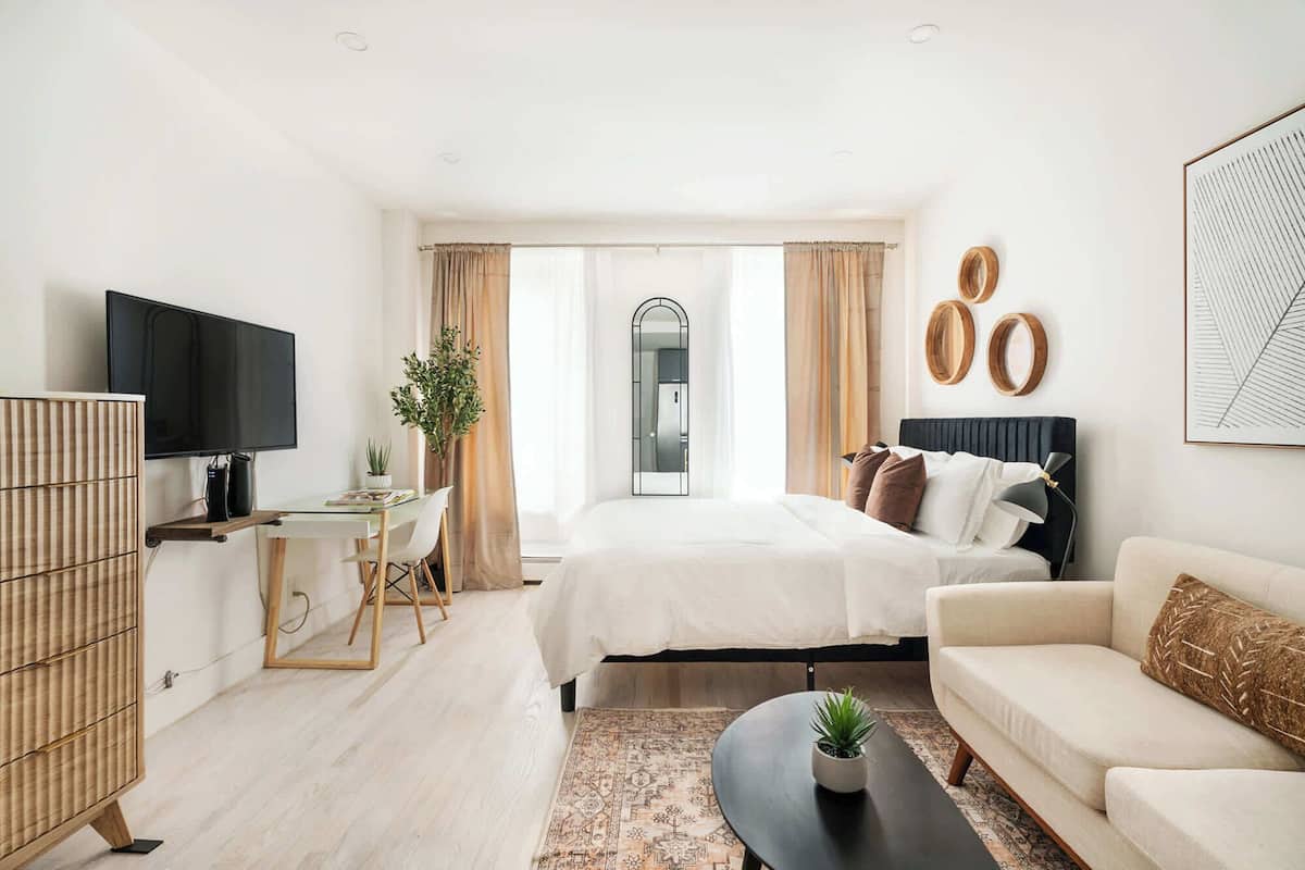 Studio, Non Smoking, Kitchen | Desk, laptop workspace, iron/ironing board, free WiFi