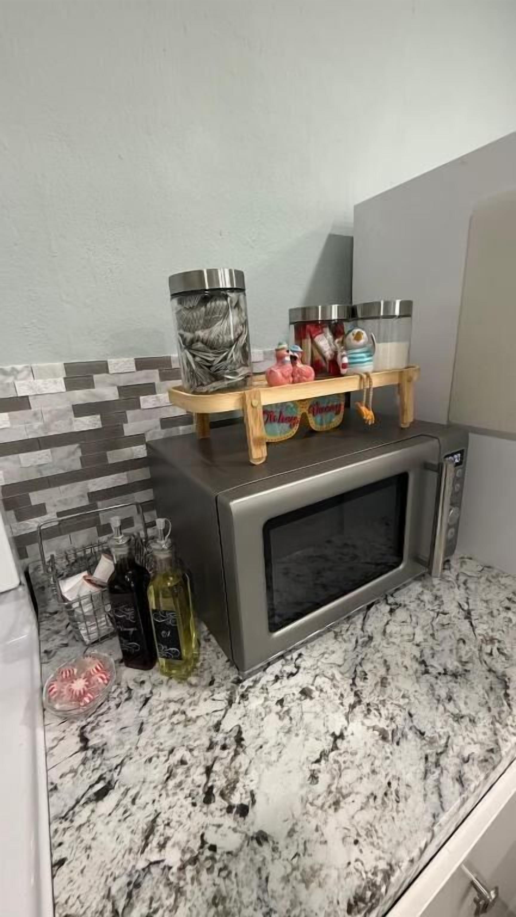 Deluxe House, Private Pool, Garden View | Private kitchen | Full-sized fridge, microwave, oven, cookware/dishes/utensils