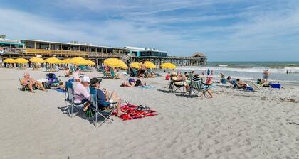 Tropical 2 Bed Beach Villas Unit A