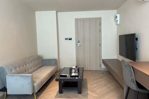 Living area - The One Cozy Living (Pattaya)