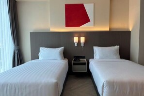 Ảnh chưa phân loại, 4 trong số 17 ảnh, nút