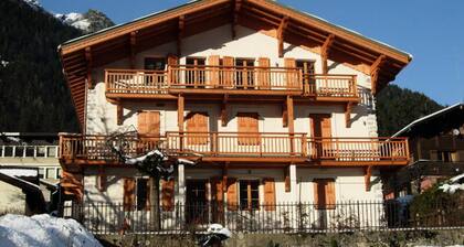 Apartment With View of Mont Blanc