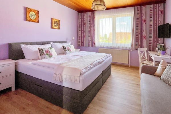 Doppelzimmer Gartenseite