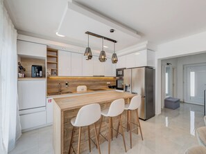 Private kitchen - Golden strings by Interhome (Kaštela)