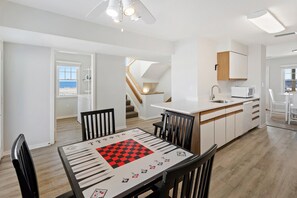 Dining - Bluefish | Cozy Buxton Getaway w/ Ocean View (Buxton)