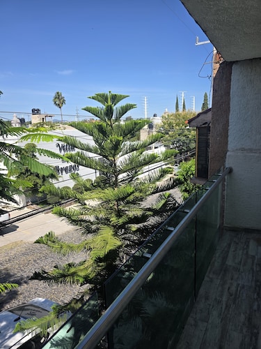 Enchanting 2-bedroom house in Tabachines, Zapopan