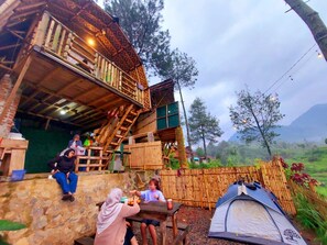 Family Bungalow, Patio, Mountain View | Room amenity