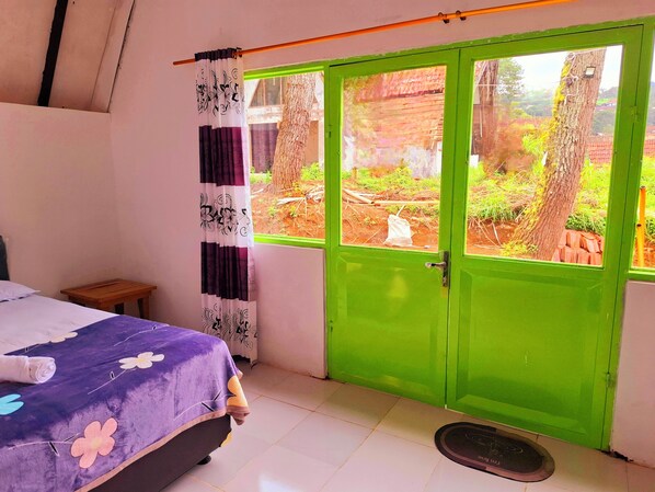 Villa familiar, balcón, vista a la montaña | Ropa de cama de alta calidad, wifi gratis y ropa de cama 