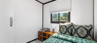 Zebra Ranch 2-br Tiny Home Mtn View Trails Brbq